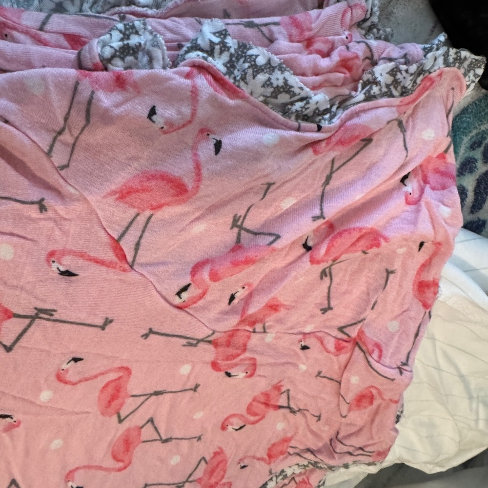 Secret Treasures Pink Flamingo Pajamas - Picture 13 of 16